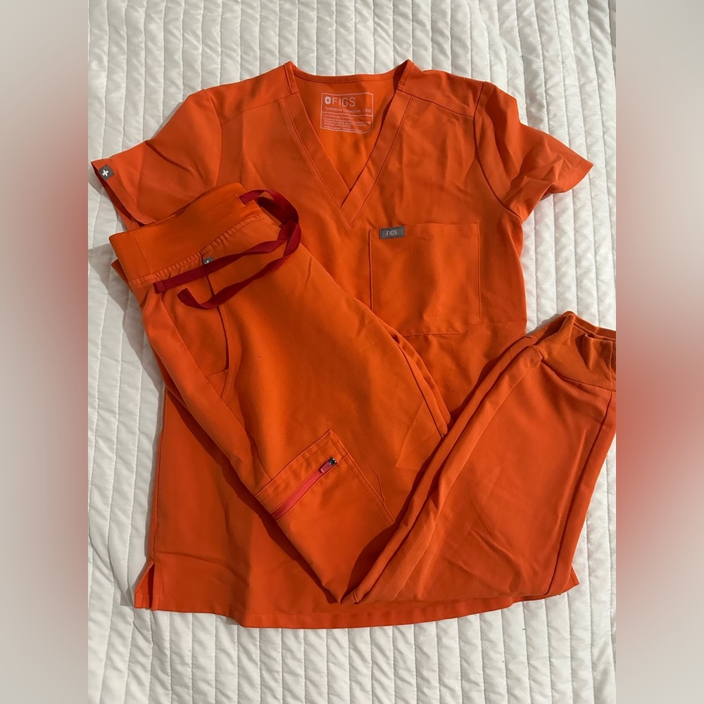 FIGS - Sunset Orange (?)
